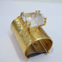 IMAGO ALUMINUM BANGLE QUARTZ-IN-QUAERTZ