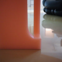 【受注生産】
GIGINA FURNITURE ACRYLIC BLOCK TABLE