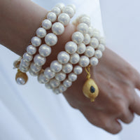 ANIGIG PEARL WHIRL BANGLE