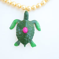 ANIGIG TURTLE PEARL NECKLACE
