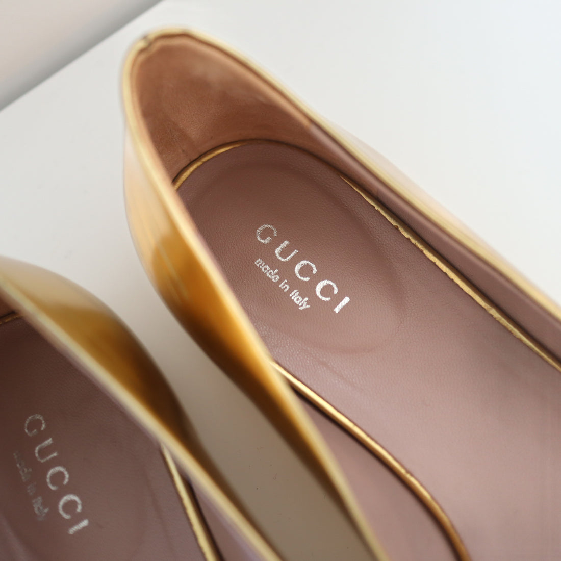 GUCCI  GOLD SHOES SIZE36.5