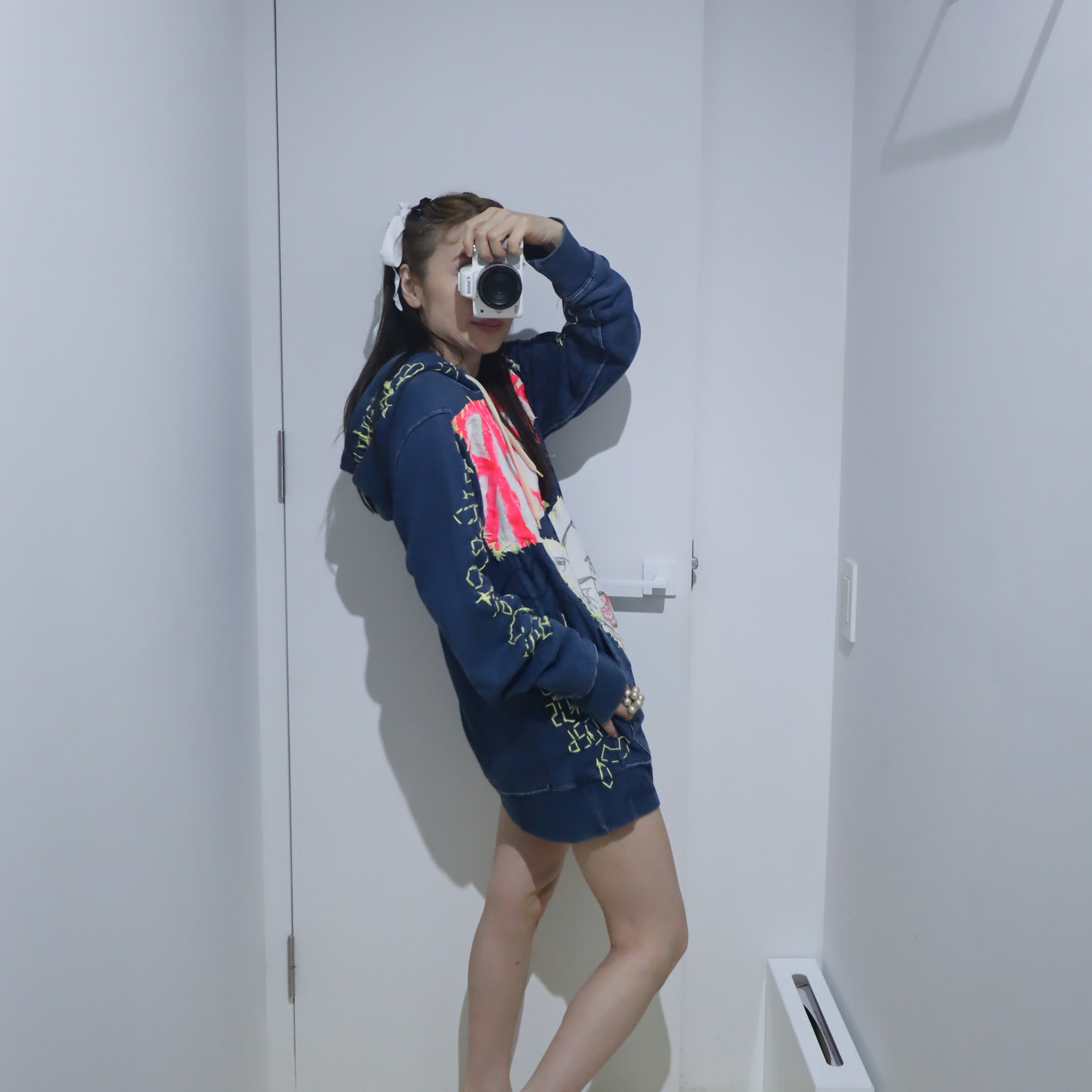 VAVA DUDU EMBROIDERY HOODIE – GIGINA