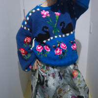 SOFIO GONGLI FLOWER KNIT "D"
