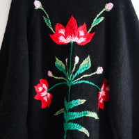 SOFIO GONGLI PULLOVER KNIT BLACK