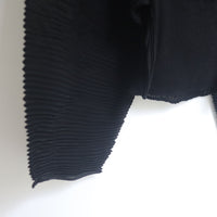 JULIA HEUER RANA HANDPLEATED TOP IN BLACK