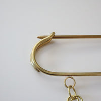 O'Tru no Trus BIG PIN SCULPTURE『C』