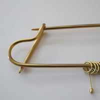 O'Tru no Trus BIG PIN SCULPTURE『H』