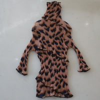 <EXCLUSIVE>JULIA HEUER LASSE PLEATED TOP FRED