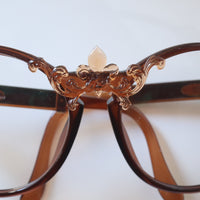 ANIGIG MOLDING GLASSES