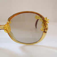 ANIGIG MOLDING GLASSES