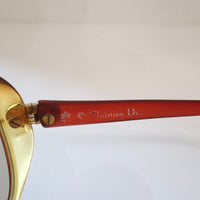 ANIGIG MOLDING GLASSES
