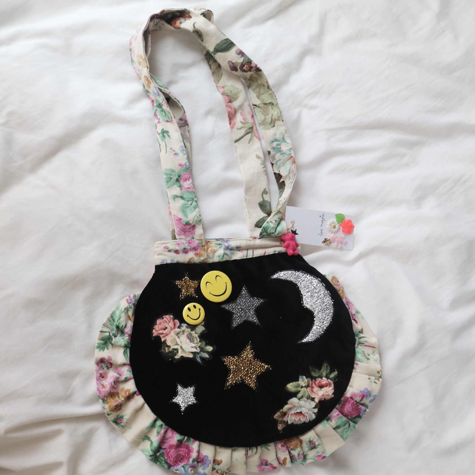 THE MAGPIE AND THE WARDROBE FRILLY BAG – GIGINA