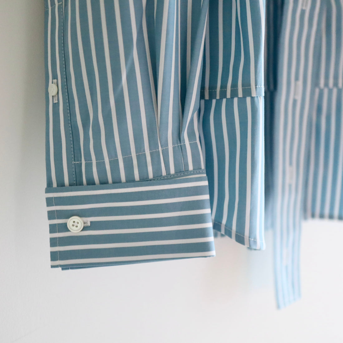 MERYLL ROGGE  DECONSTRUCTED SHIRT GREEN BLUE