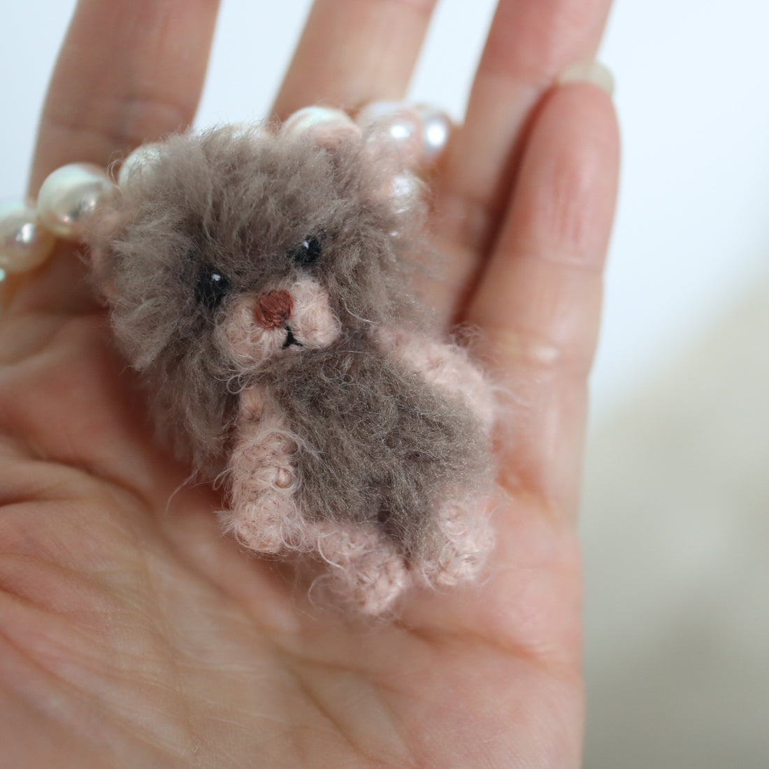 MINITURE FLUFFY BEAR “WHITE”