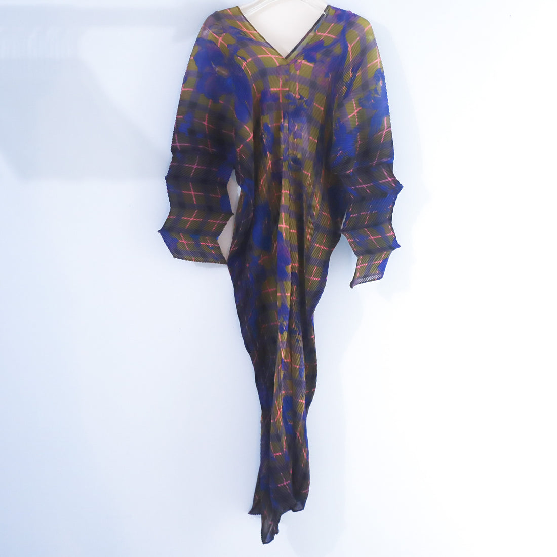 JULIA HEUER  SUE HANDPLEATED KAFTAN IN MALIK