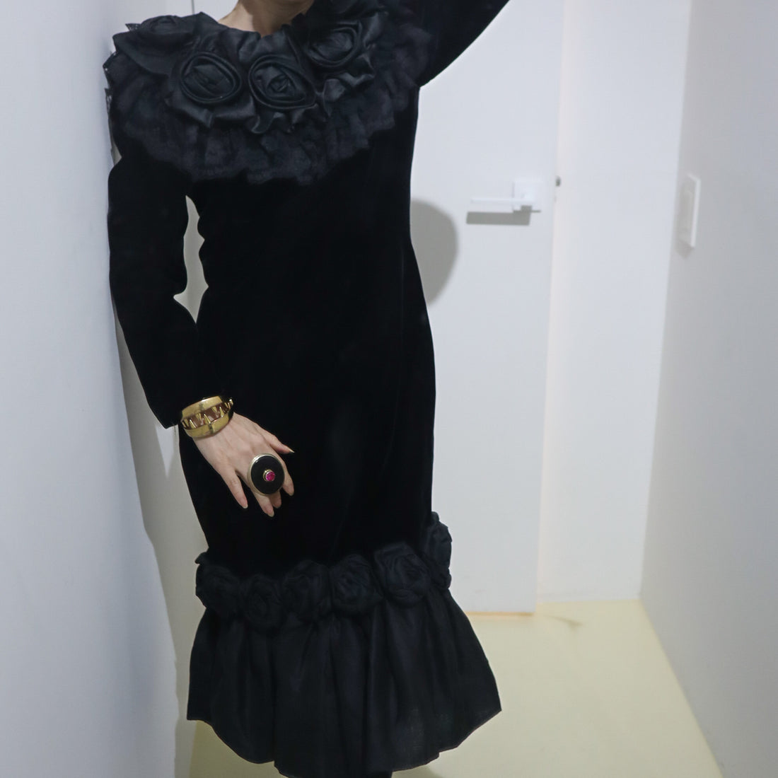 HANA YAGI  BLACK ROSE  DRESS