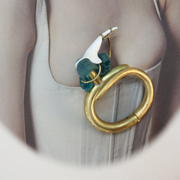 O'Tru no Trus  BRACELET 16 貝、ガラス