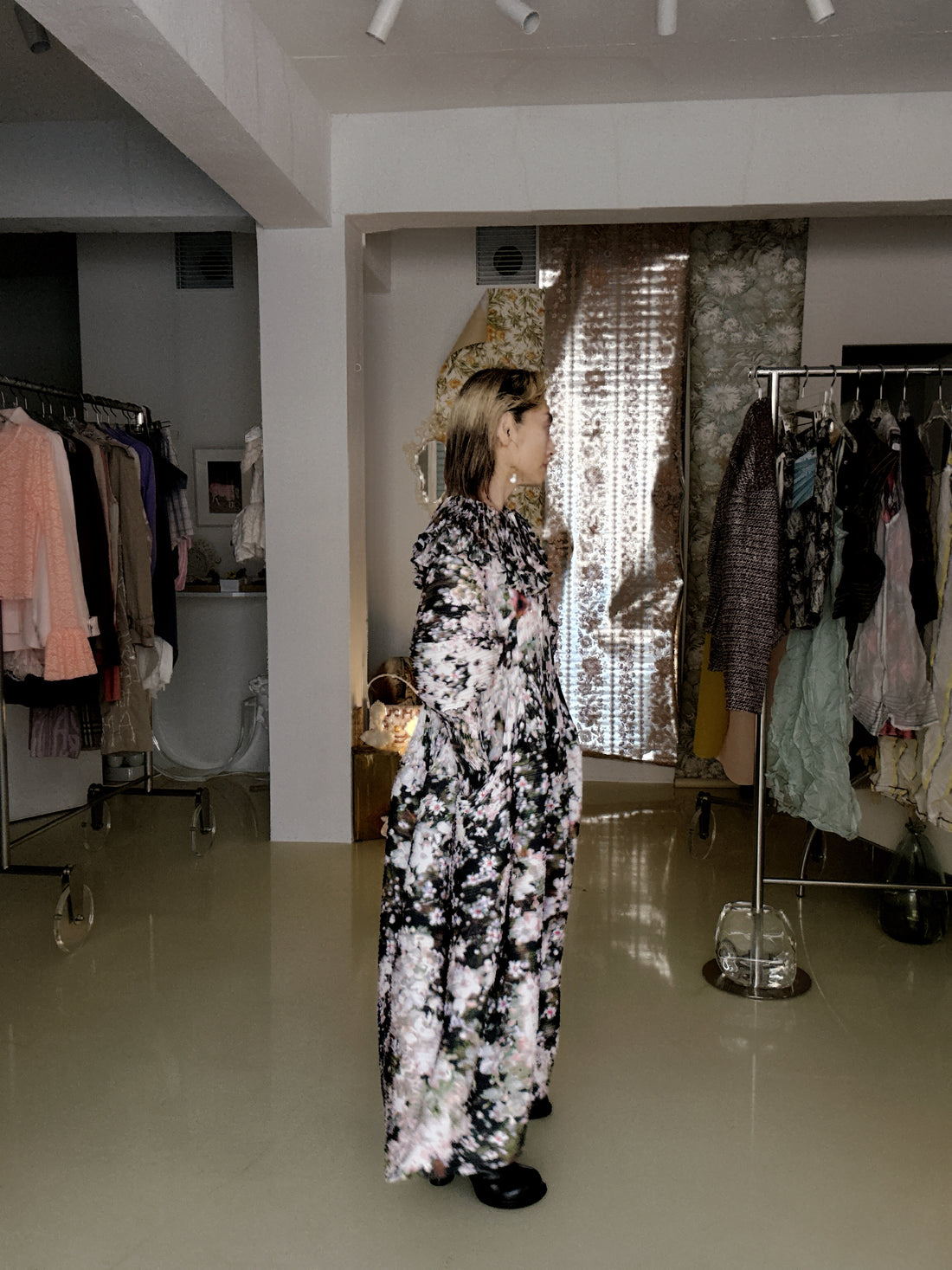 JULIA HEUER  PHOEBE HANDPLEATED DRESS IN HOLLE