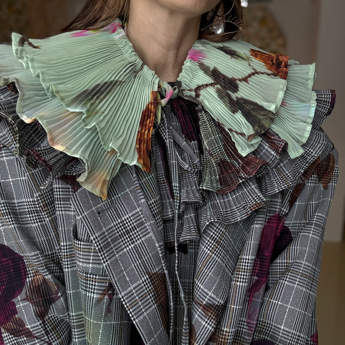 JULIA HEUER  ARNOLD JACKET IN ROSALIND BORDEAUX