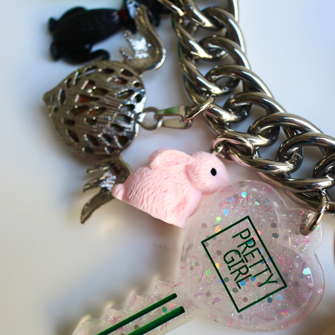 CHOPOVA LOWENA  SHELL AND BACK CARABINER