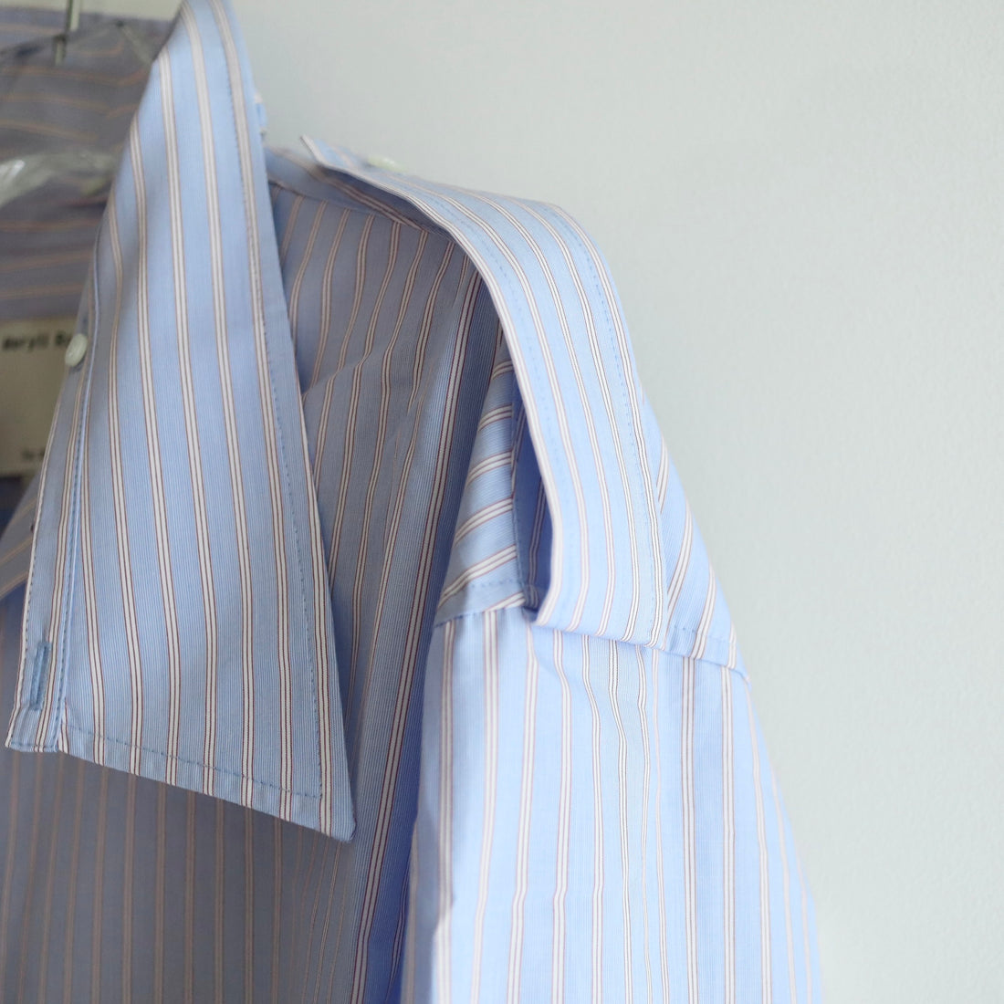 MERYLL ROGGE  DECONSTRUCTED SHIRT PALE BLUE