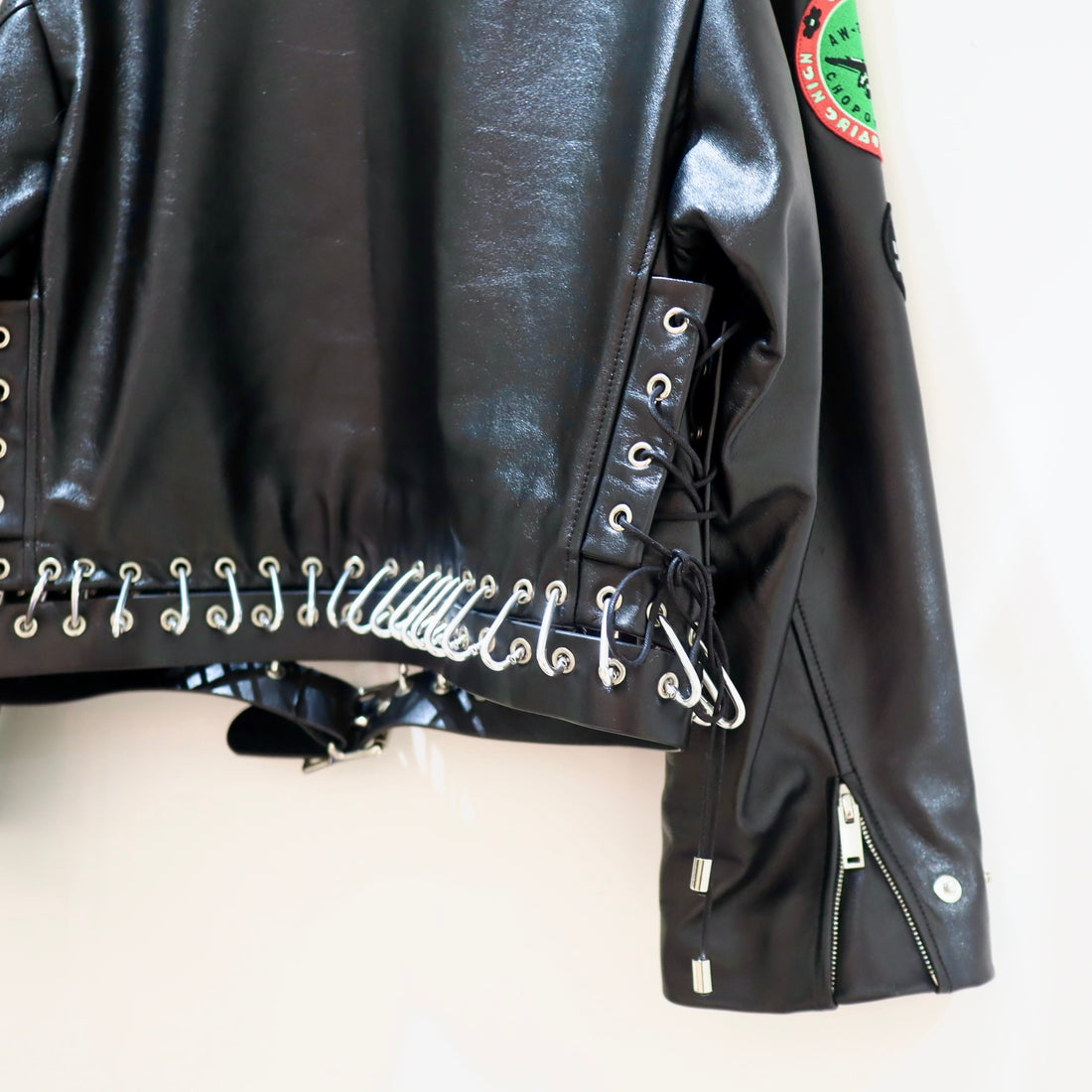 CHOPOVA LOWENA  PATCH BLACK LEATHER JACKET
