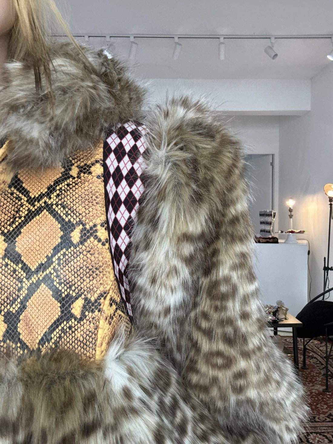 CHOPOVA LOWENA  TATJANA FUR JACKET