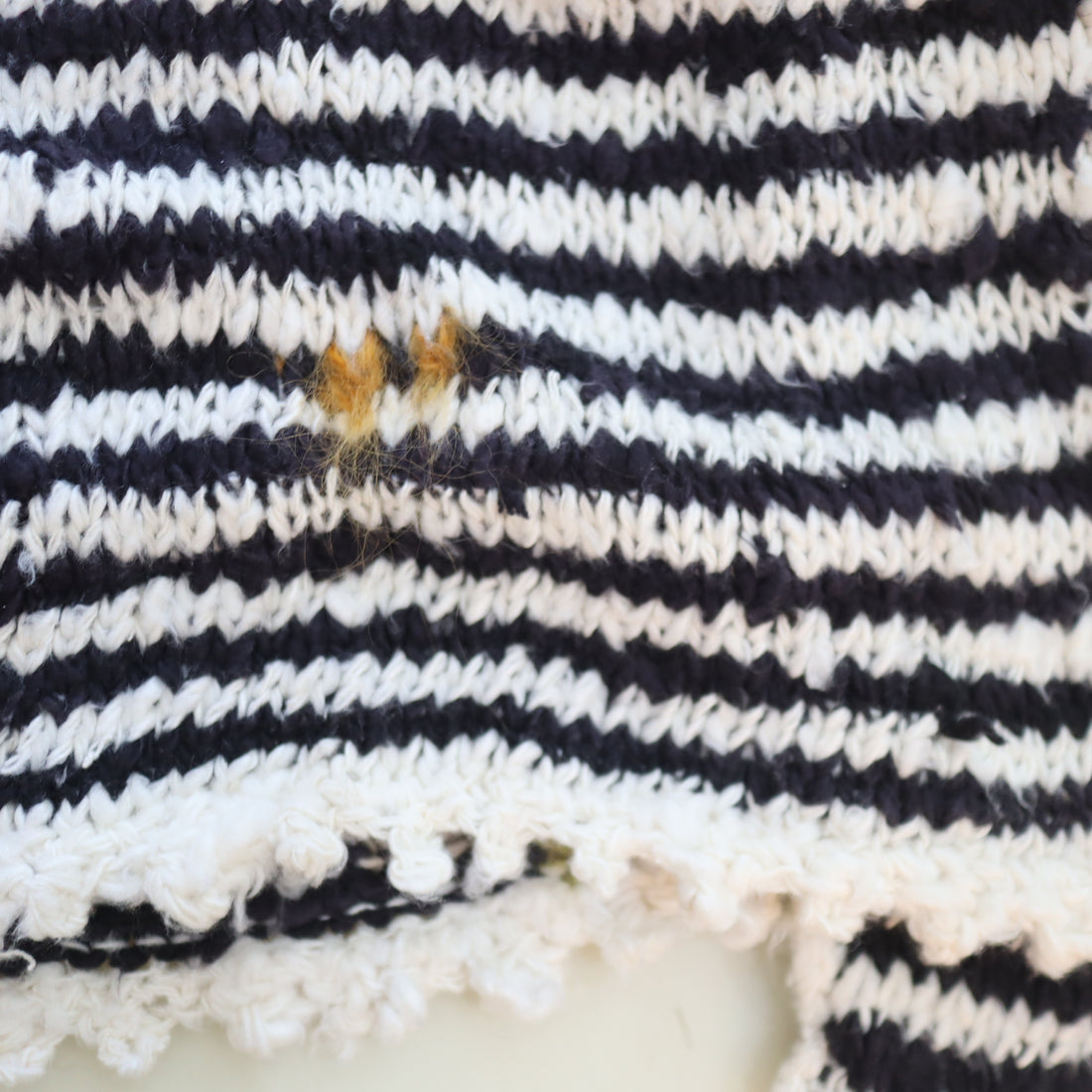 NONG RAK  UNISEX KNIT PULLOVER