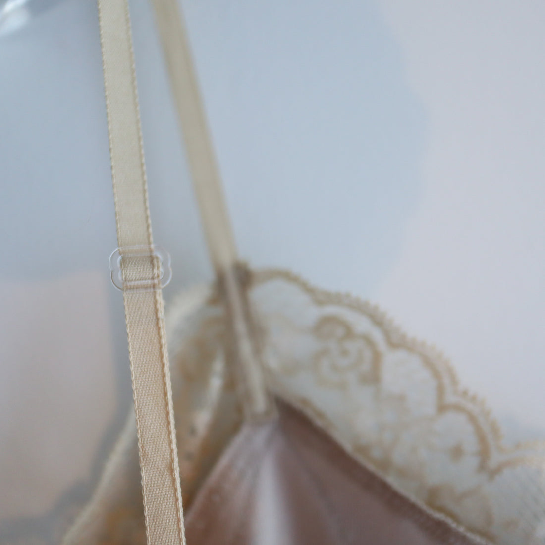 ANIGIG  CAMISOLE LACE PLAYSUIT