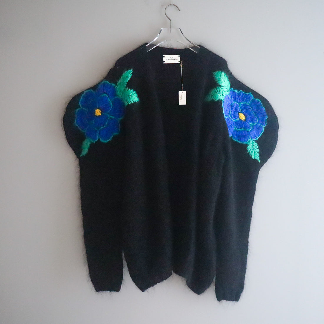 SOFIO GONGLI  FLOWER KNIT CARDIGAN "L"