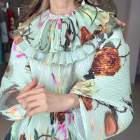 JULIA HEUER  WINNE PLEATED COLLAR IN EDWARD