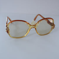 ANIGIG  MOLDING GLASSES CD