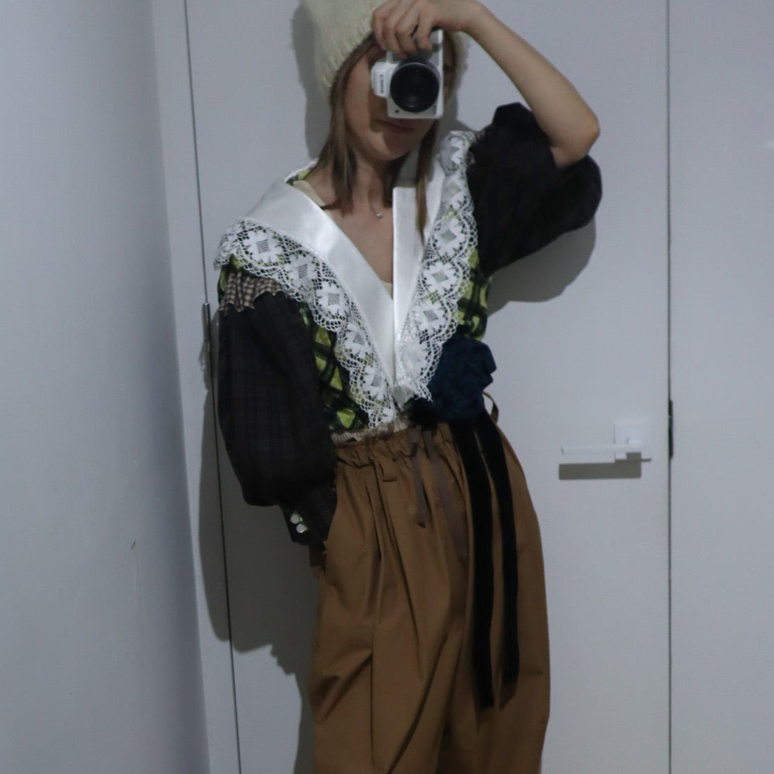 MERYLL ROGGE  MICRO RUFFLE TOP