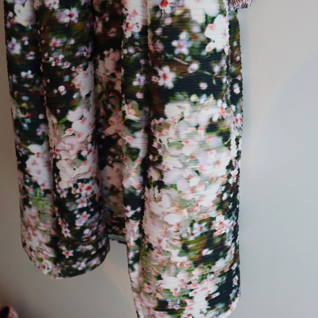 JULIA HEUER  PHOEBE HANDPLEATED DRESS IN HOLLE