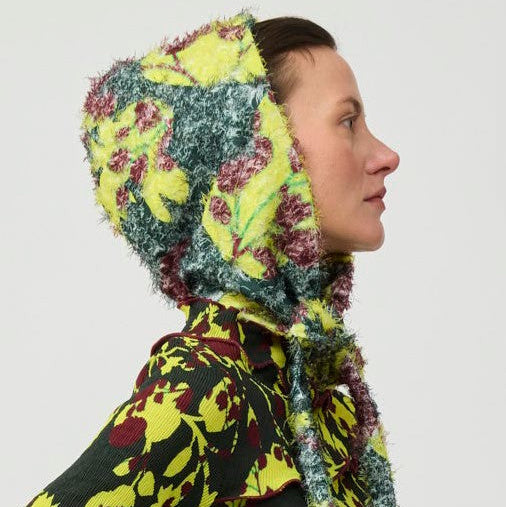 JULIA HEUER  GRETE FURRY HEADPIECE IN ELECTRIC INGRID
