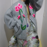 SOFIO GONGLI  FLOWER KNIT CARDIGAN "I"