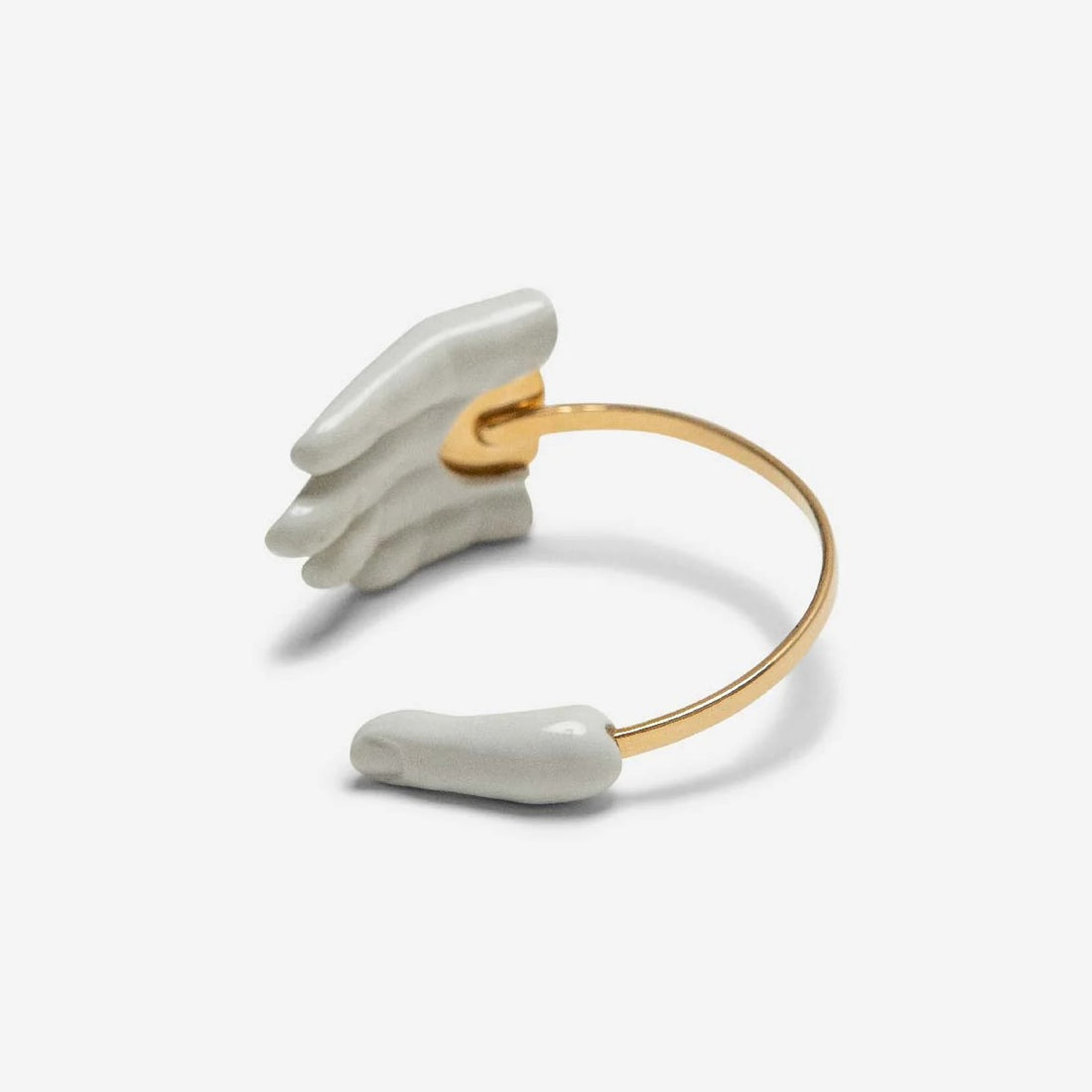 ANDRESGALLARDO  HAND GRAB BRACELET