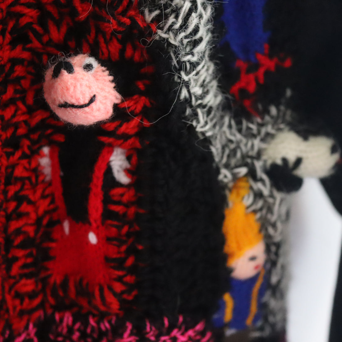 LOU DE BÈTOLY  KNITTED DOLLS JACKET