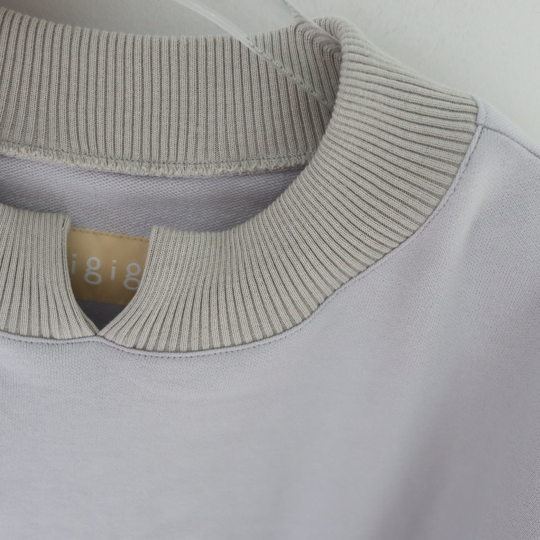 ANIGIG  COZY TOP