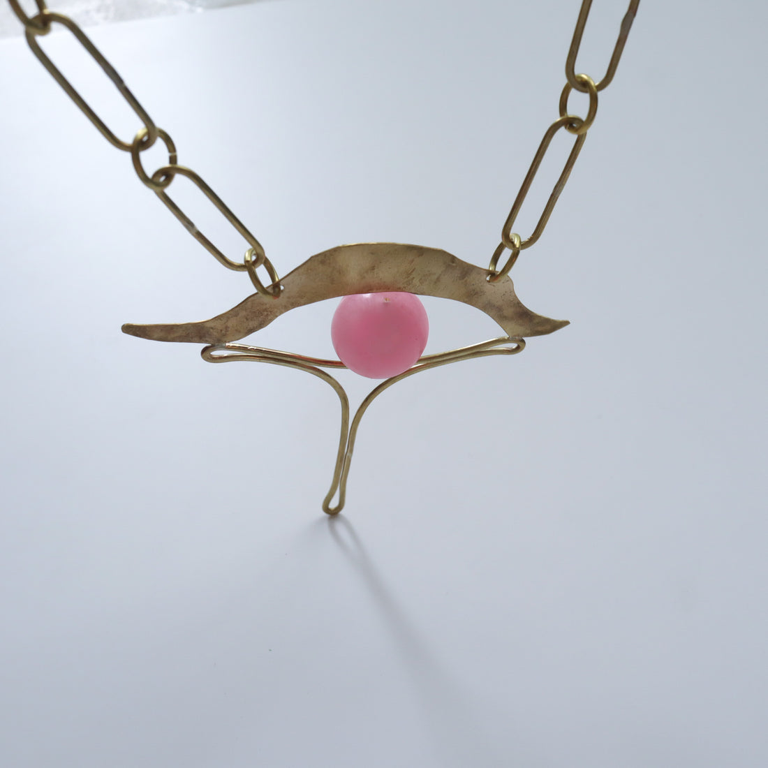 O'Tru no Trus  BIG PIN SCULPTURE PINK