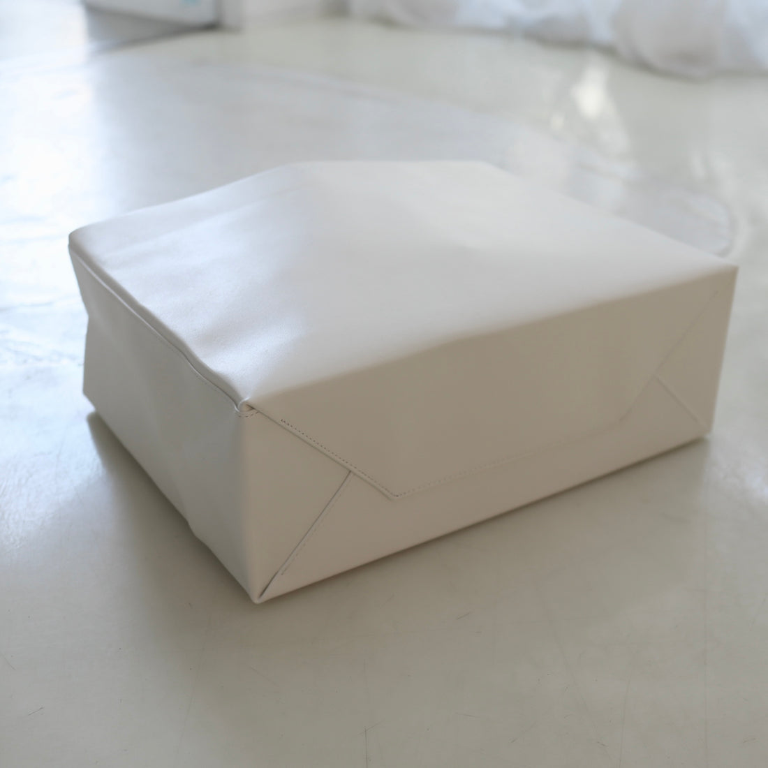 UNKNOWN PRODUCTS LEATHER PAPER BAG BIG