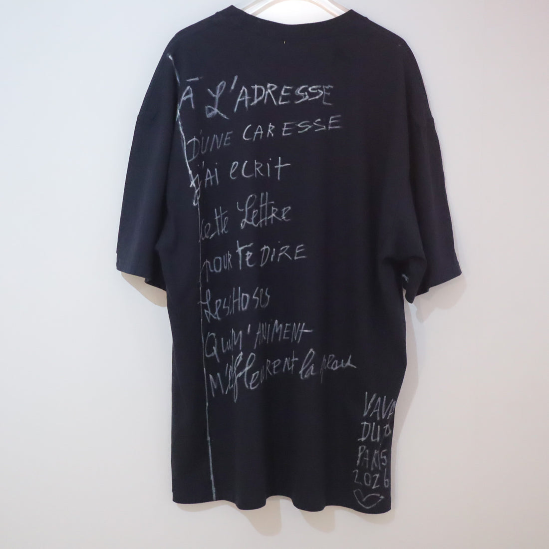 VAVA DUDU  PAINTED T-SHIRTS “R”