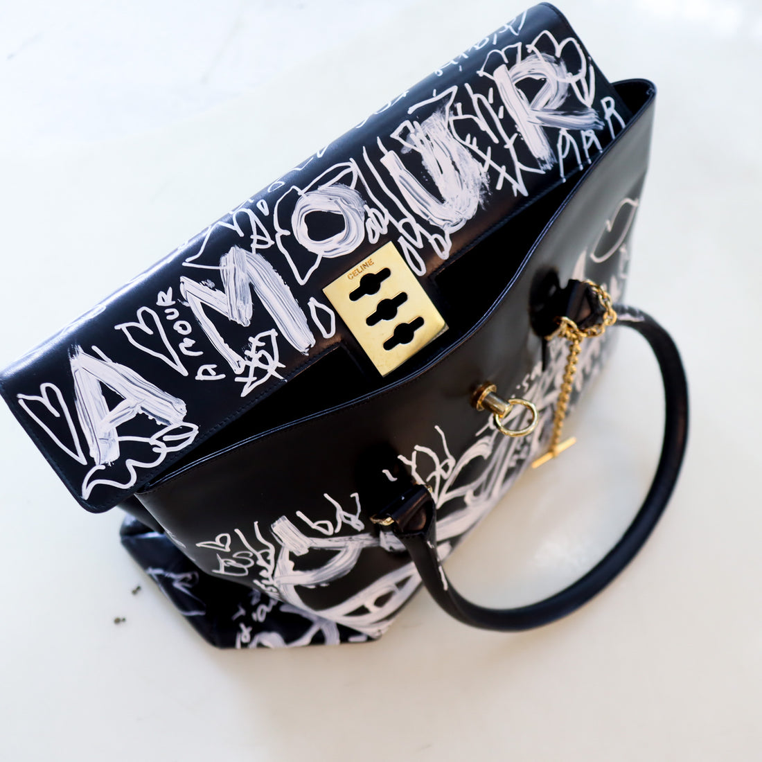 VAVA DUDU×CELINE  44