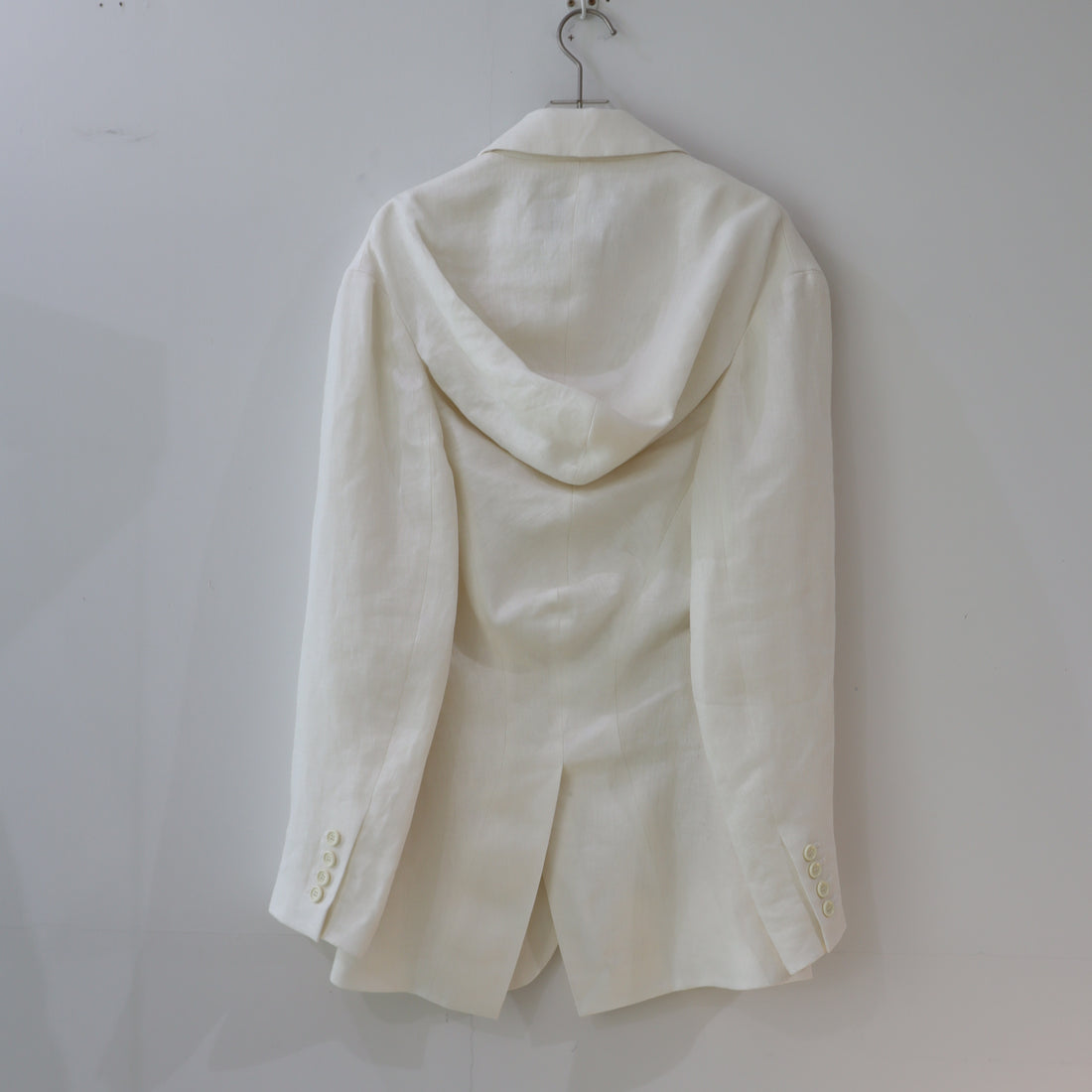 PILLINGS  WHITE JACKET