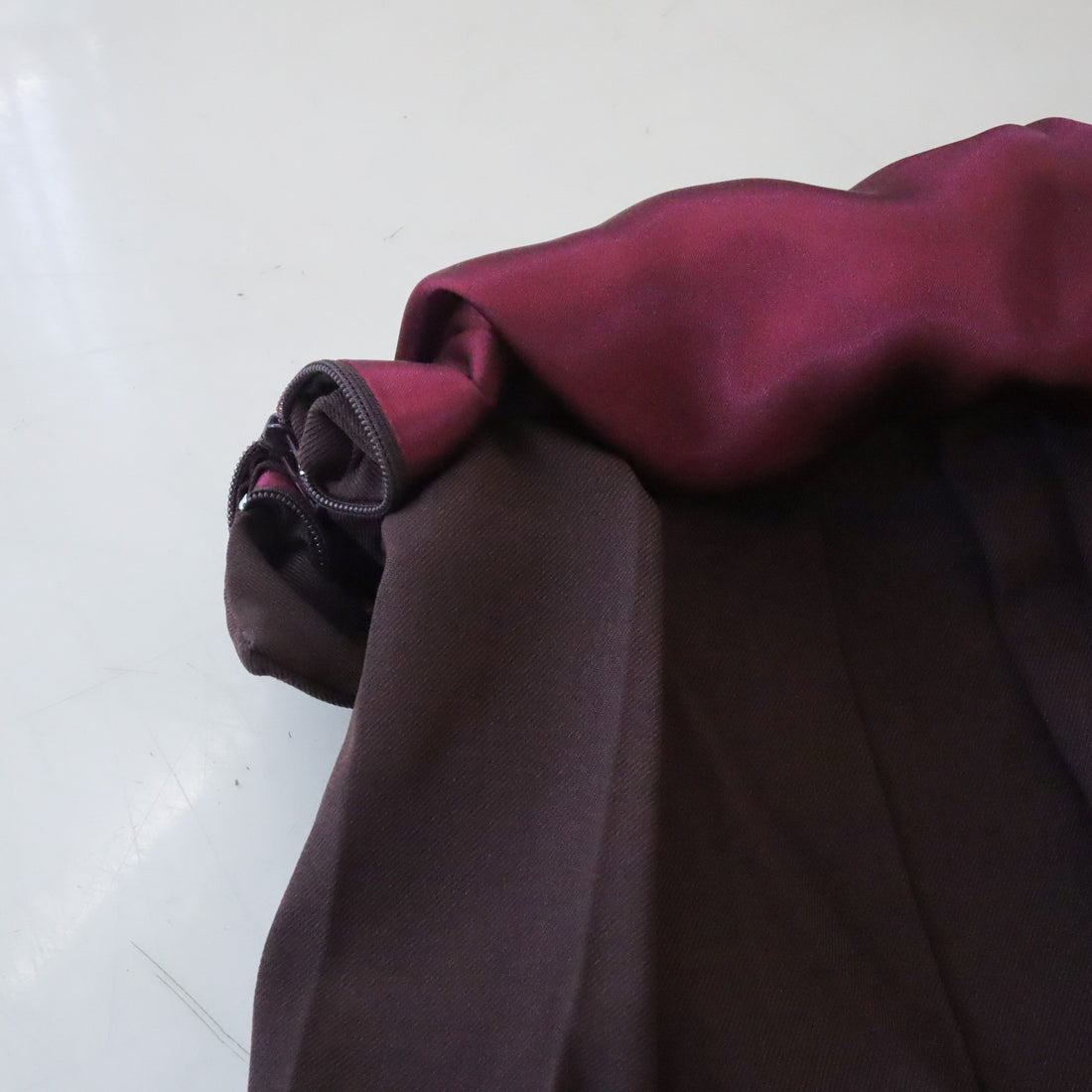 MIKIOSAKEBE  SHRINK PLEATS MINI SKIRT