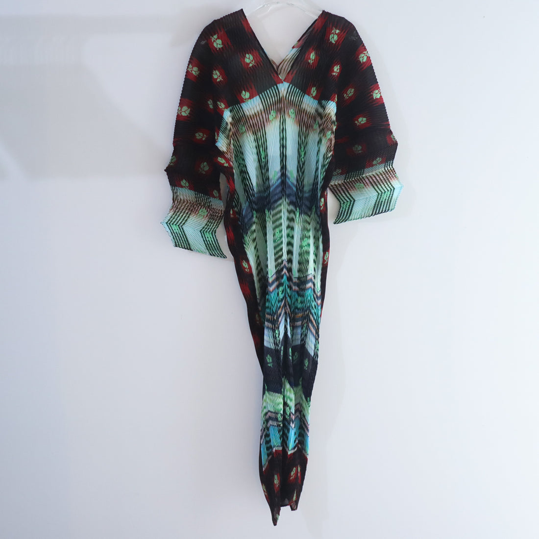 JULIA HEUER  SUE HANDPLEATED KAFTAN IN LIGHT HELGE