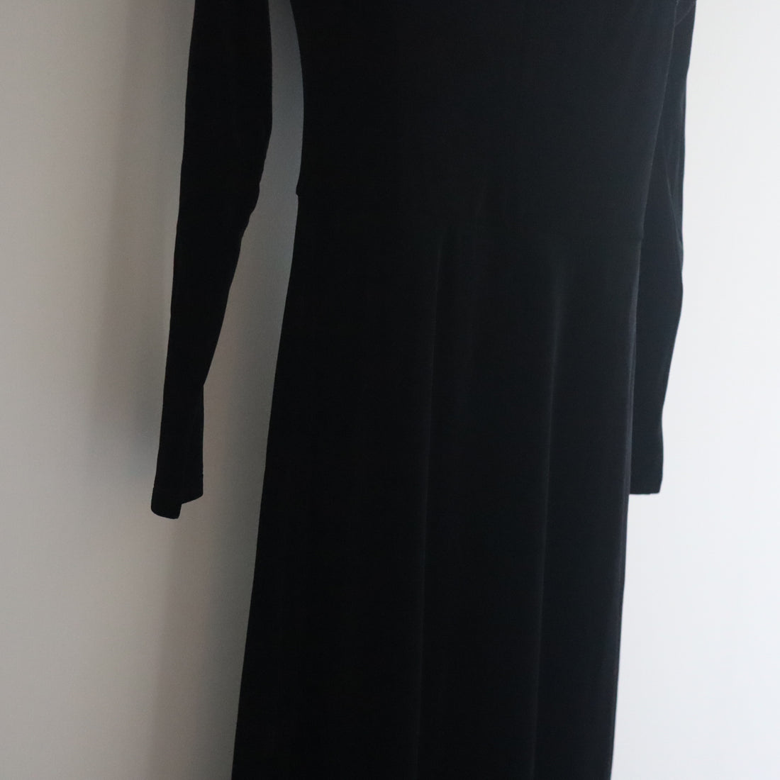MELITTA BAUMEISTER  CIRCLE SHOULDER DRESS