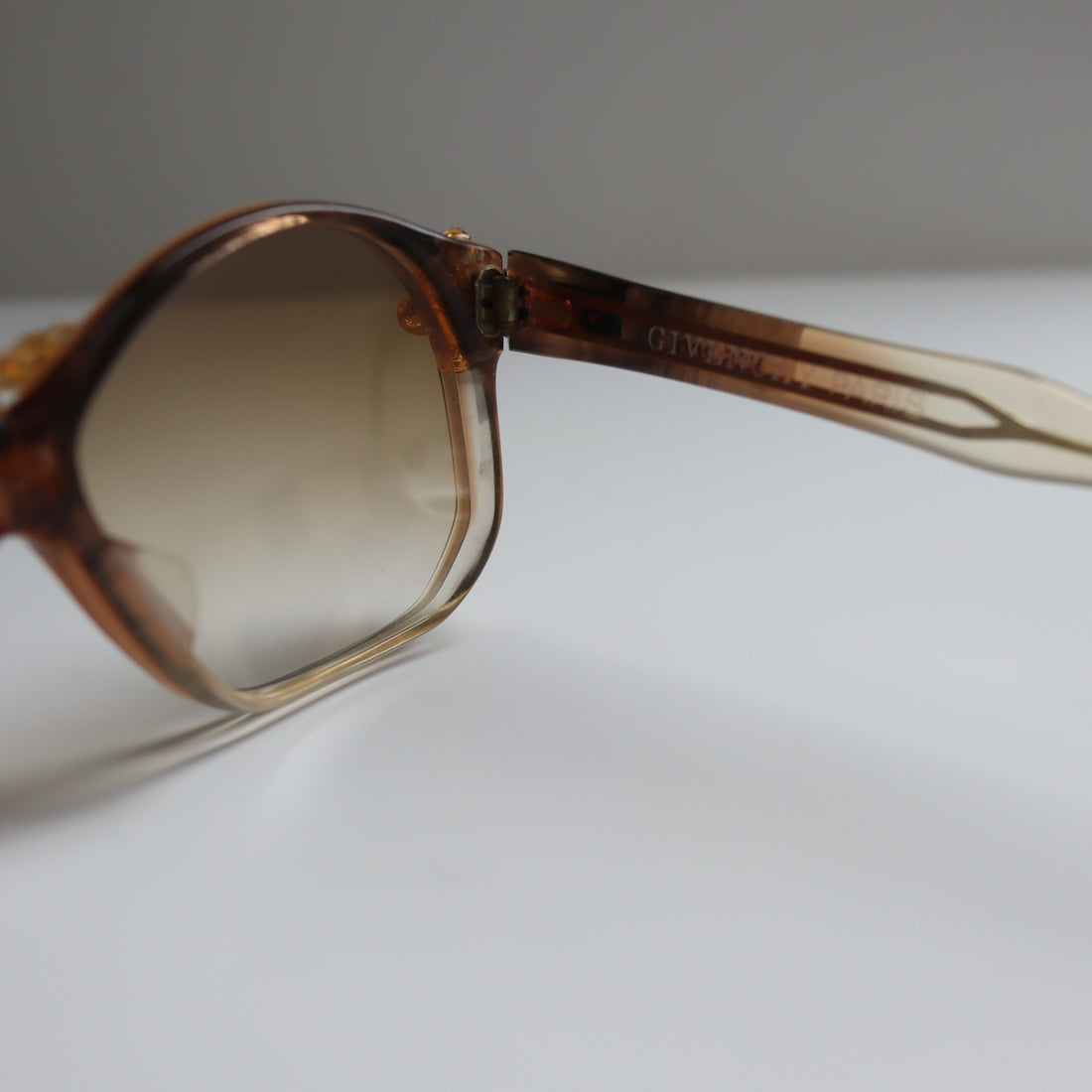ANIGIG  MOLDING GLASSES   BROWN