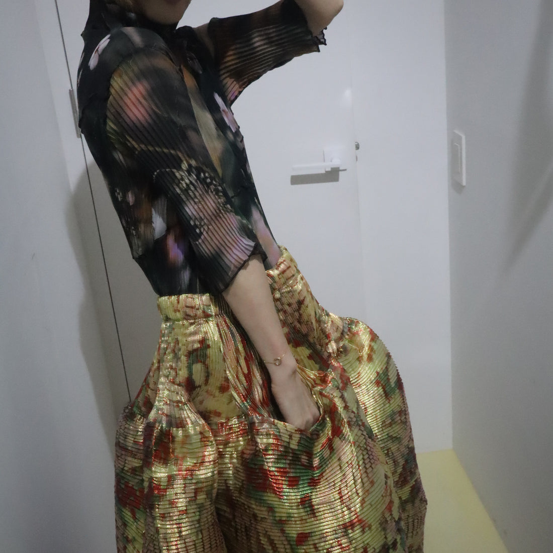 ＜EXCLUSIVE＞JULIA HEUER  LASSE PLEATED TOP FRANCES