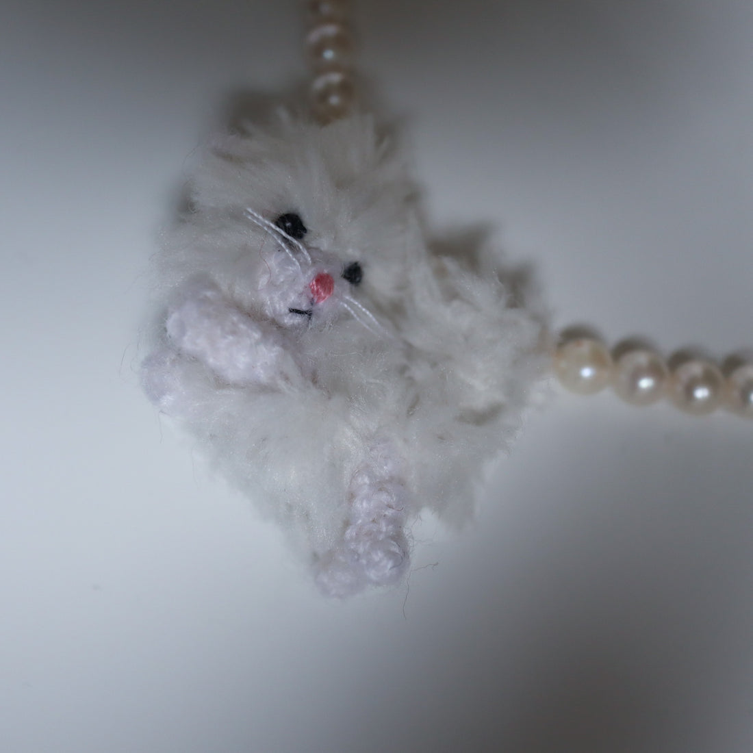 MINITURE FLUFFY BEAR “WHITE”